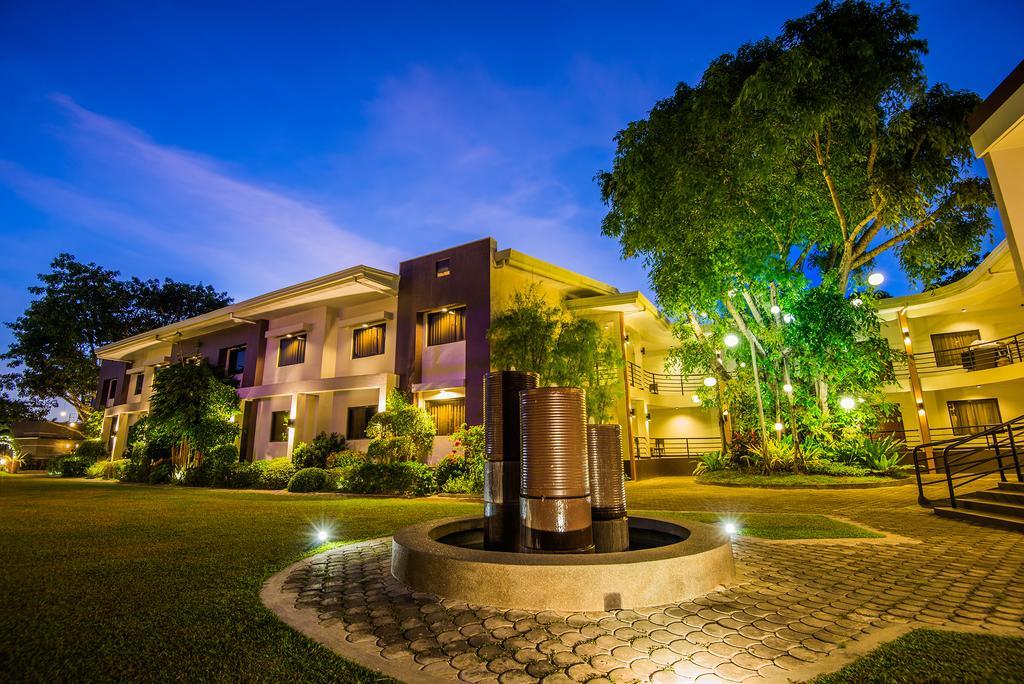 Ariana Hotel Dipolog City Exterior foto