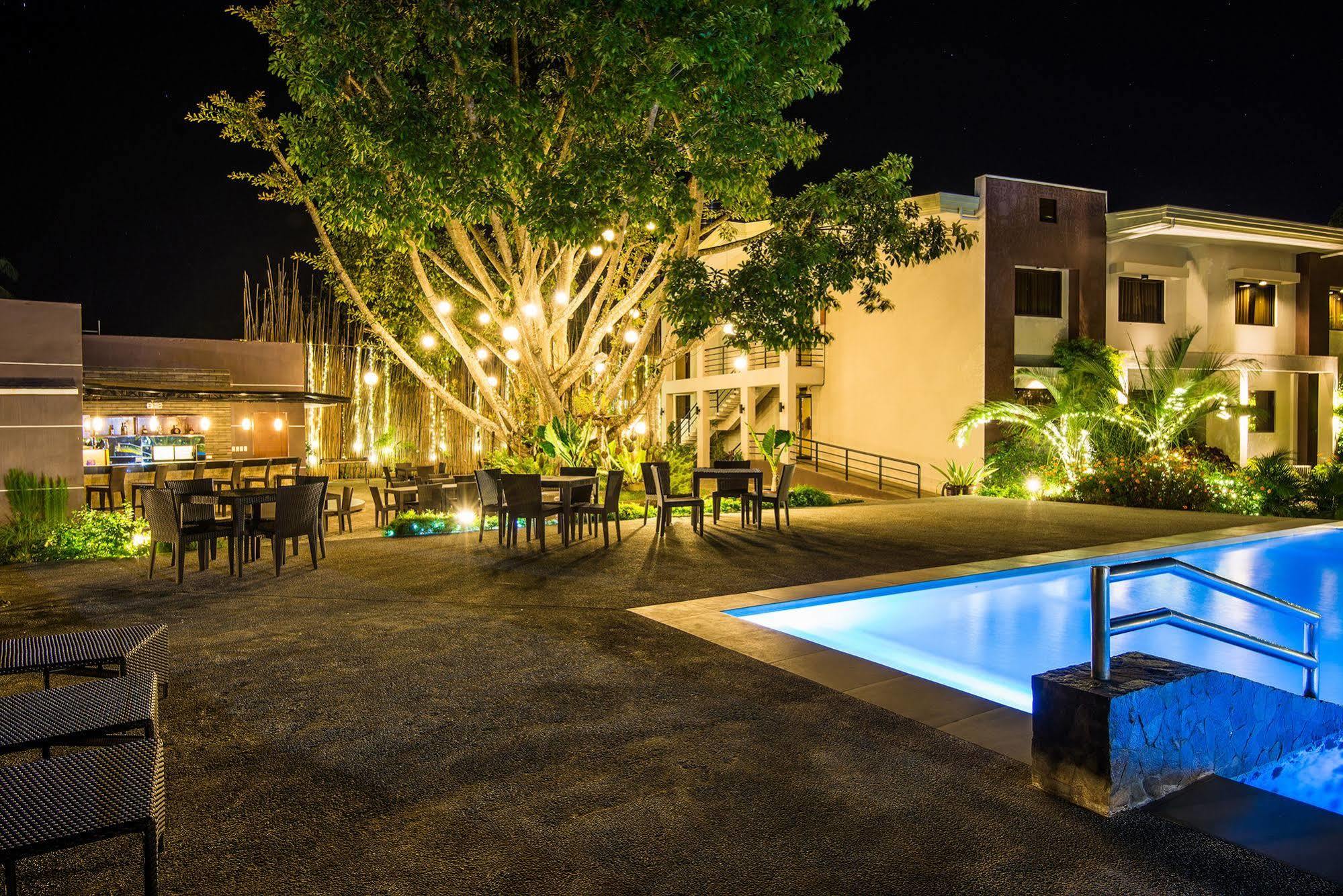Ariana Hotel Dipolog City Exterior foto
